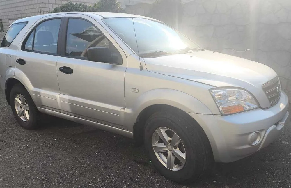 Na części Kia Sorento I Lift 2.5 D CRDI 3D Silnik Skrzynia Maska Zderzak Drzwi Klapa Szyba
