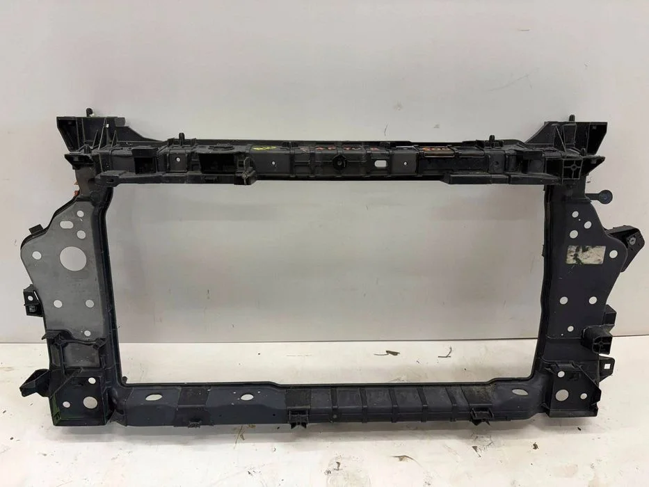 renault captur ii 2 625009677r pas przód przedni wzmocnienie