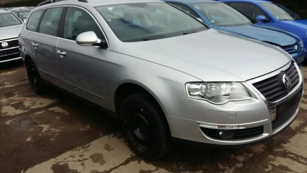 Na części VW Passat B6 LA7W Silnik Skrzynia Maska Zderzak Drzwi Klapa Szyba – zdjęcie 2