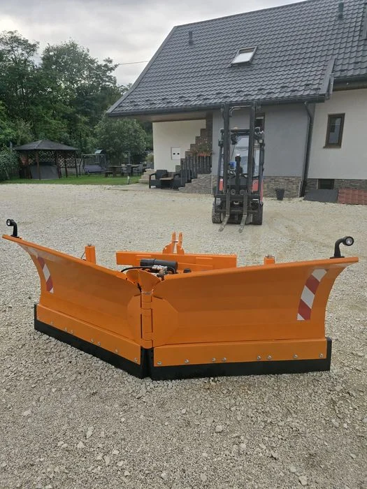 Masywny pług hydrauliczny do śniegu komunalny składany euro/tuz 2.7 m – zdjęcie 4