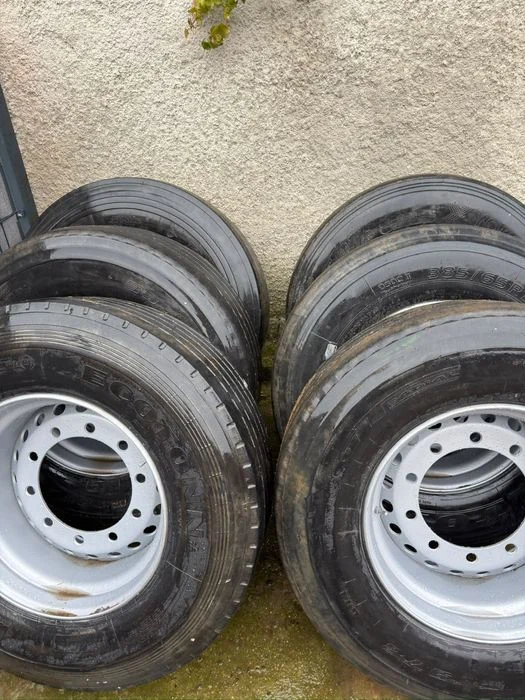 Koła rolnicze do przyczepy 385/65R22.5