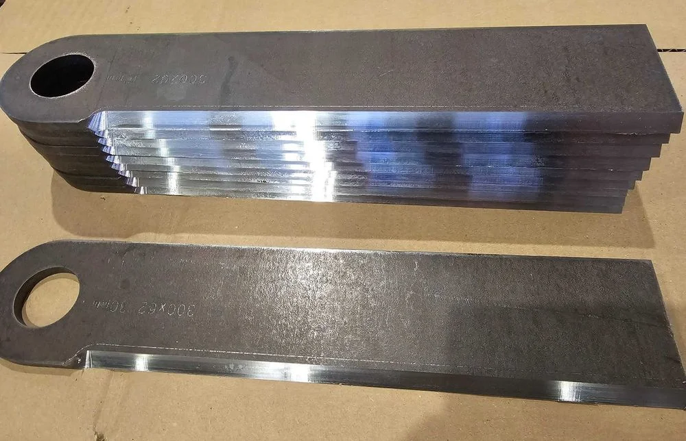 Nóż przystawki 300x62x6 ∅30mm, cały z Hardox 500 – zdjęcie 2