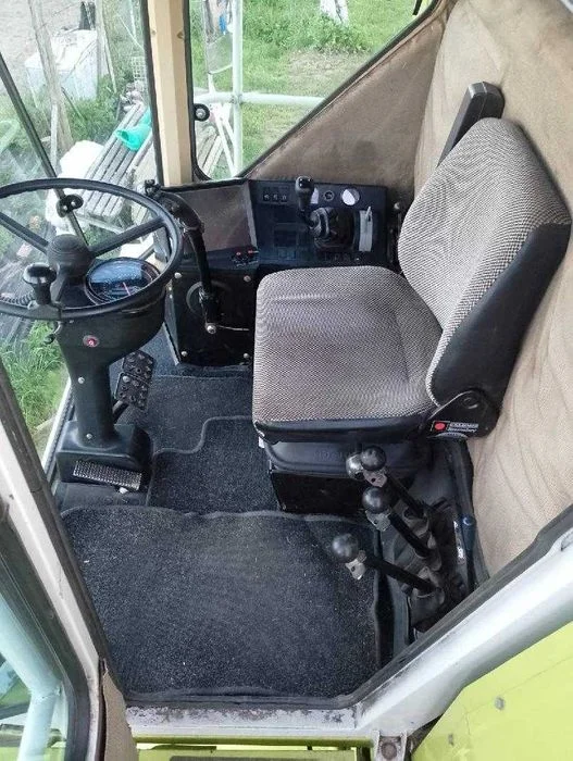 Claas Dominator 98SL – zdjęcie 5