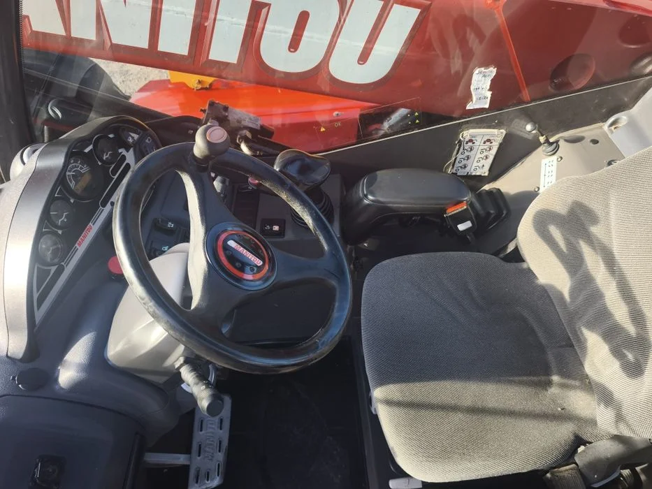 Ładowarka teleskopowa Manitou MLT 629 – zdjęcie 8