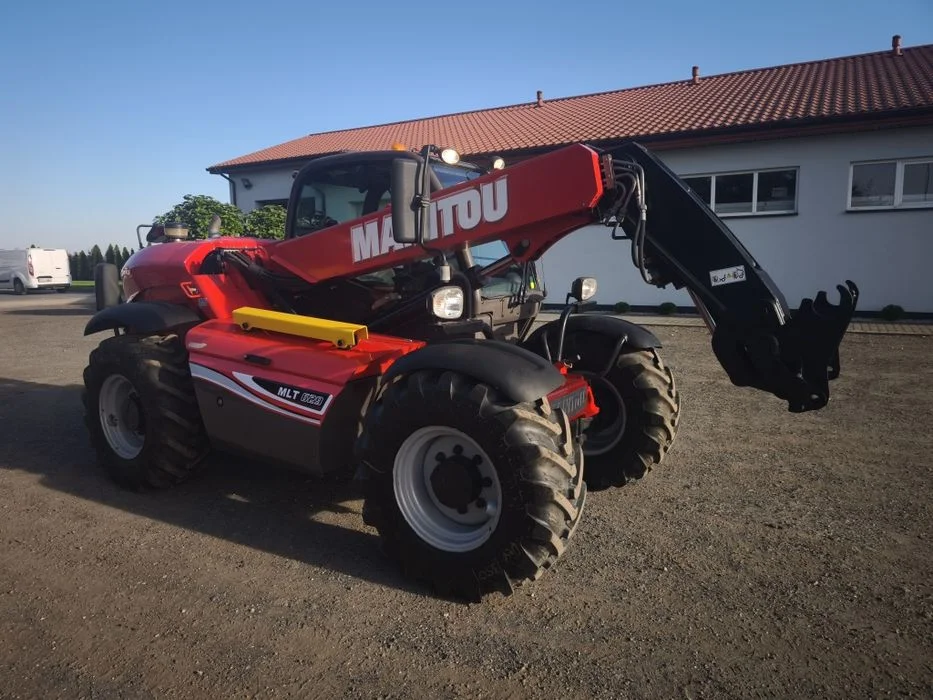 Ładowarka teleskopowa Manitou MLT 629 – zdjęcie 4