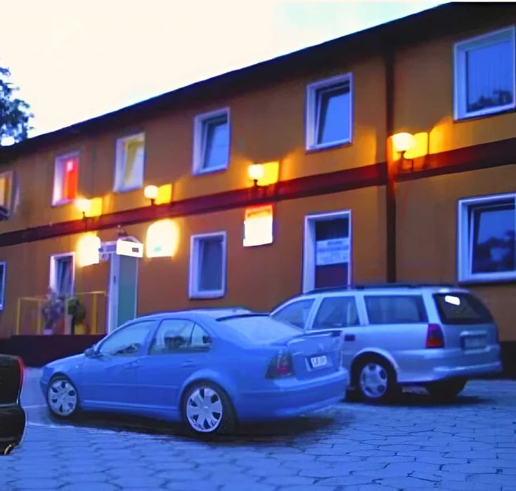 Kwatery pracownicze, Pokoje Nysa – Parking – VAT – zdjęcie 6