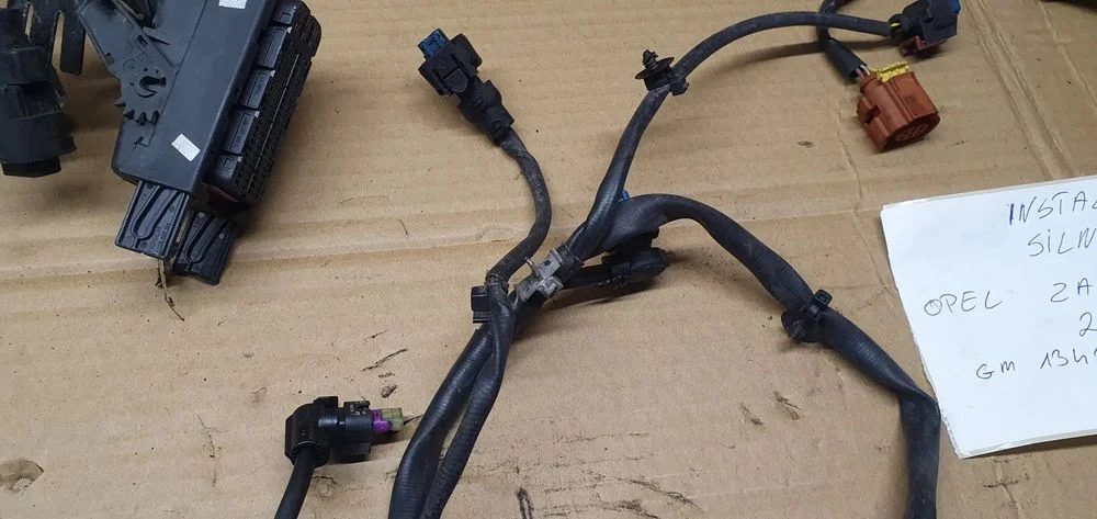 Wiązka instalacja silnika Opel Zafira C 2.0 CDTI 13427059 – zdjęcie 9