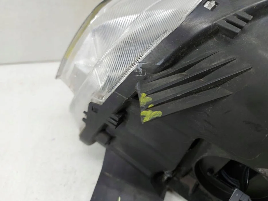 Ford Kuga MK2 II 13-16 Xenon prawa lampa przednia przód reflektor KOLUMB Jasienica – zdjęcie 9