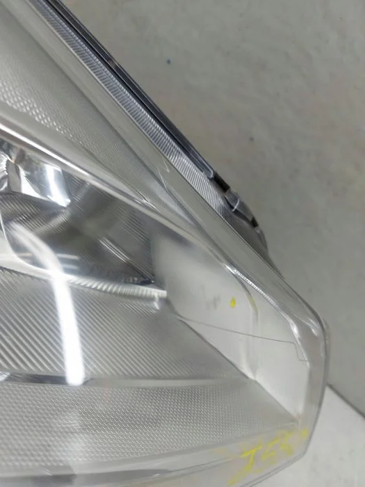 Ford Kuga MK2 II 13-16 Xenon prawa lampa przednia przód reflektor KOLUMB Jasienica – zdjęcie 5