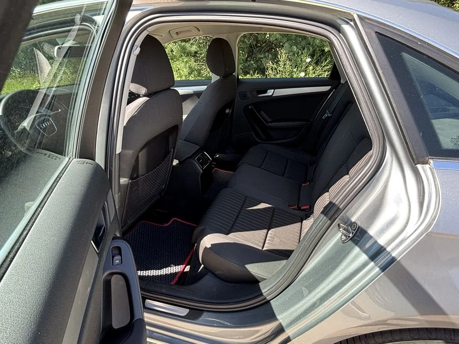 Audi A4 2.0 TDI 143 KM – Sedan – 2009 – 226 530 km – Xenon – ISOFIX – zdjęcie 6