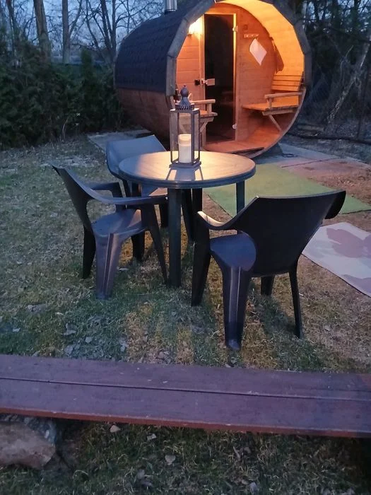 Domek wśród zieleni z S A U N Ą, Gor ą c ą b a l i ą, KOMINKIEM – zdjęcie 12
