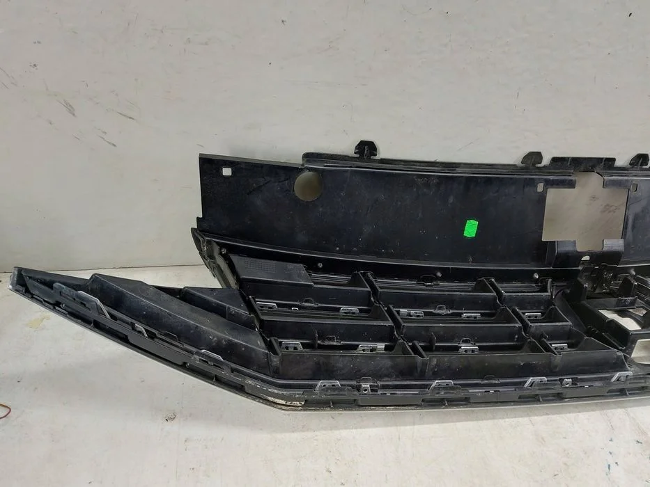 Volkswagen PASSAT B8 3G 15- Grill Atrapa KOLUMB Jasienica – zdjęcie 12