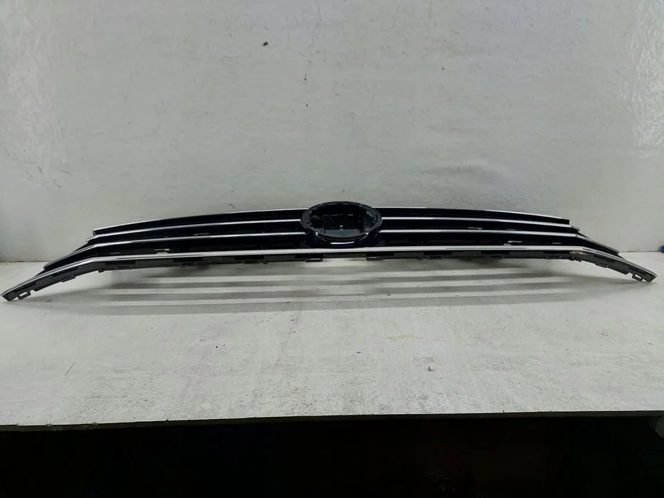 Volkswagen PASSAT B8 3G 15- Grill Atrapa KOLUMB Jasienica – zdjęcie 10