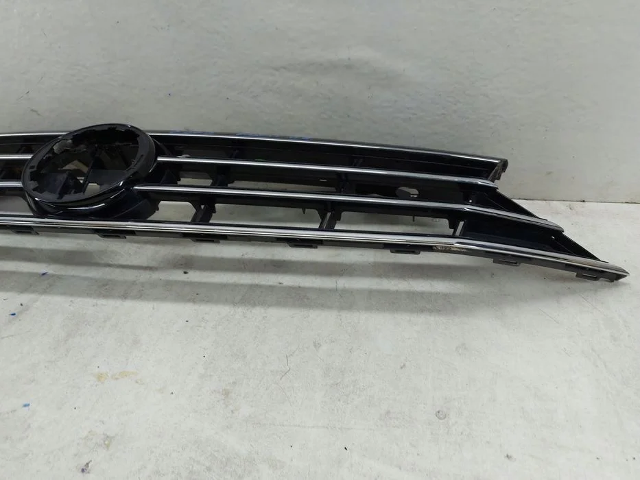 Volkswagen PASSAT B8 3G 15- Grill Atrapa KOLUMB Jasienica – zdjęcie 9