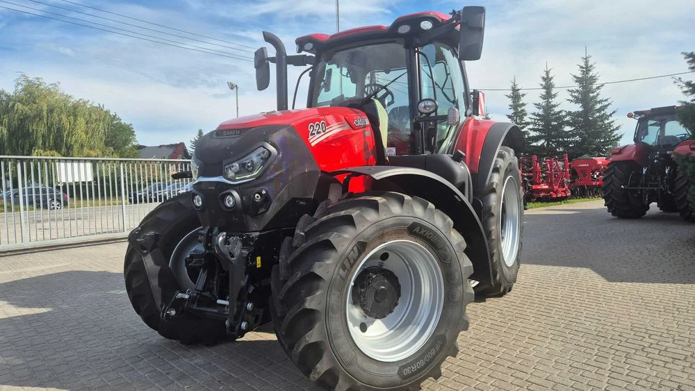 Ciągnik rolniczy CASE IH Puma 220