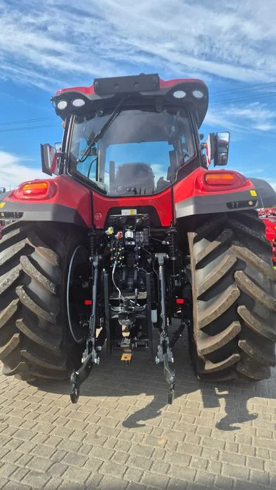 Ciągnik rolniczy CASE IH Puma 220 – zdjęcie 4