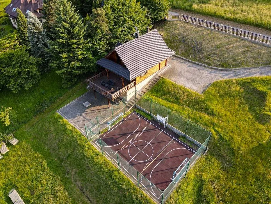 Nowoczesny Domek w Górskim Otoczeniu – Weekend marzeń-120 zł osoba, domki nad jeziorem na imprezy panieńskie i kawalerskie z jacuzzi i balią