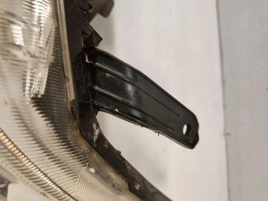 toyota hillux vii lampa zw lewy przód – zdjęcie 2