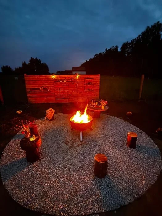 Domek z balią i basenem – zdjęcie 5