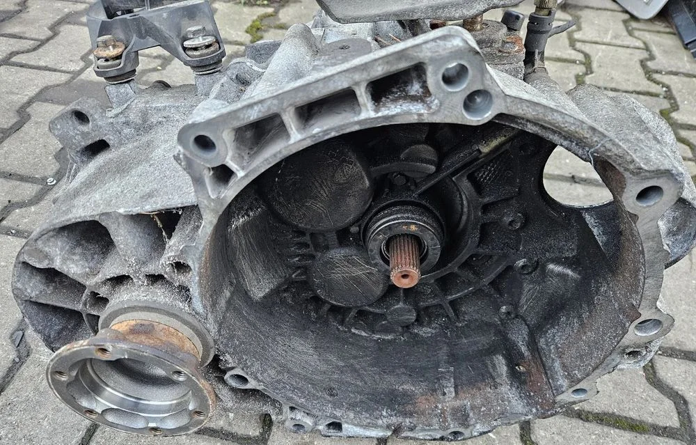 VW Passat B7 B8 Golf 6 1.6 2.0 TDI skrzynia biegów LHD QFZ – zdjęcie 4