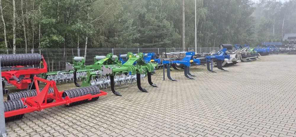 Agregat Brona talerzowa Talerzówka Bezorkowy Kultywator Głębosz Rozsiewacz Opryskiwacz Tolmet Pol-Grom Rolex Strumyk Grano-System Janpol Agro-Lift – zdjęcie 5