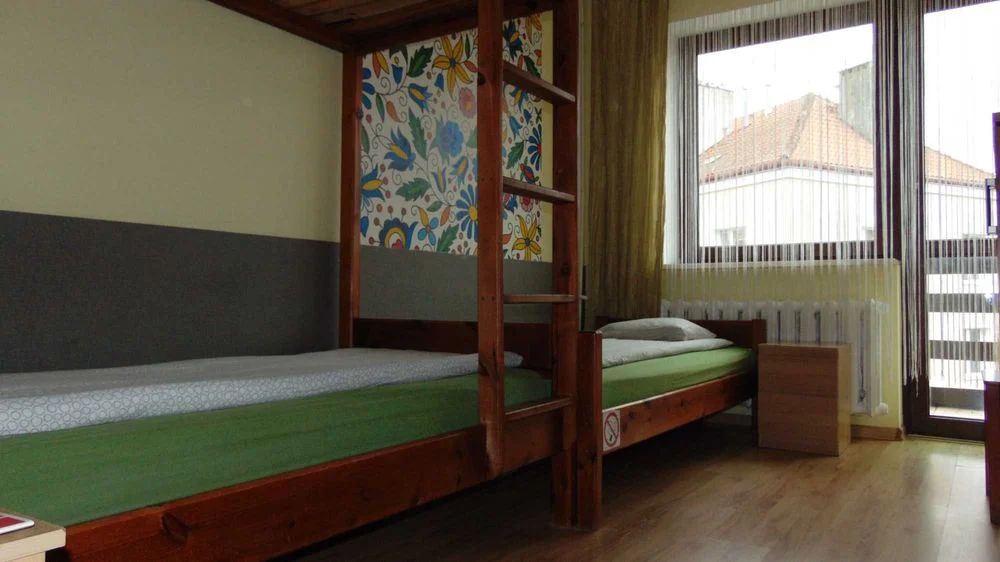 Dormitorium - miejsce w pokoju wieloosobowym. Czytaj szczegóły* – zdjęcie 3