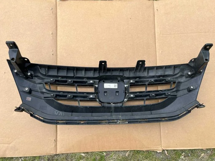 Honda Odyssey 14-17 Lift Atrapa Grill CZESCI – zdjęcie 2