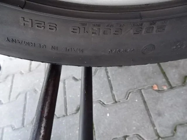 205/60/R16 92H Goodyear Ultra Grip 8 – zdjęcie 8