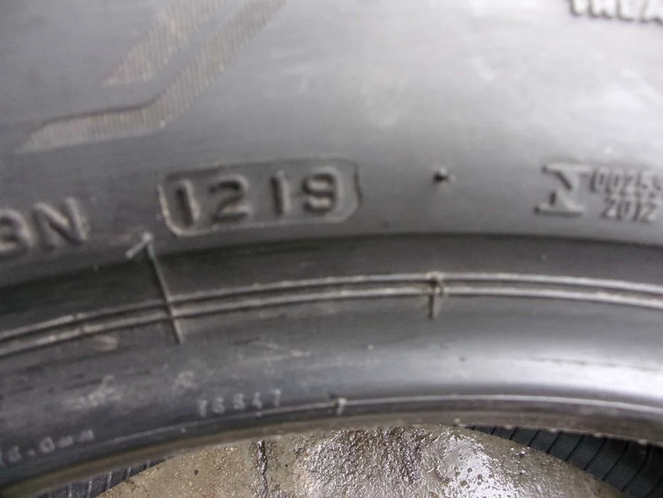 Bridgestone Alenza 001 235/50/19 99V jak nowa z 2019r – zdjęcie 5