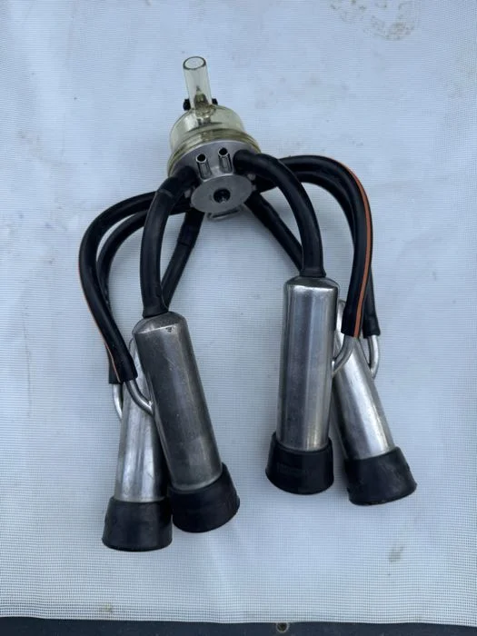 Aparat udojowy hcc 150ml do dojarki delaval, kolektor,