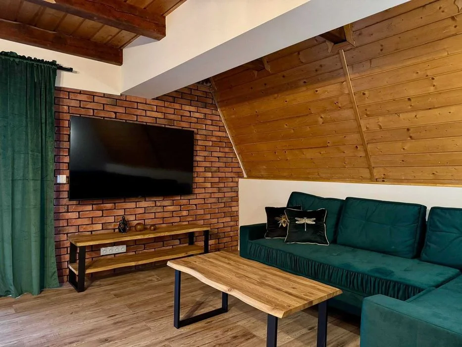Widok na jezioro i relaks dla 13 osób – sauna, balia, basen – zdjęcie 6