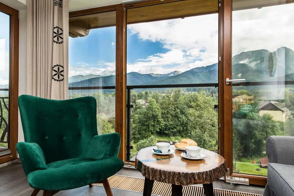 Zakopane noclegi, apartamenty z widokiem na góry, 1500m do Krupówek