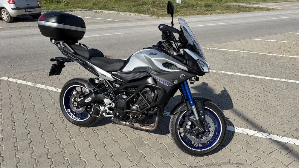 Sprzedam: Yamaha MT09 Tracer 900, 2016 r., salon PL