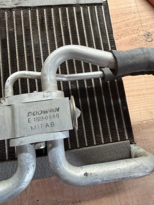 Skraplacz klimatyzacji Doosan DL 420-5 – zdjęcie 2