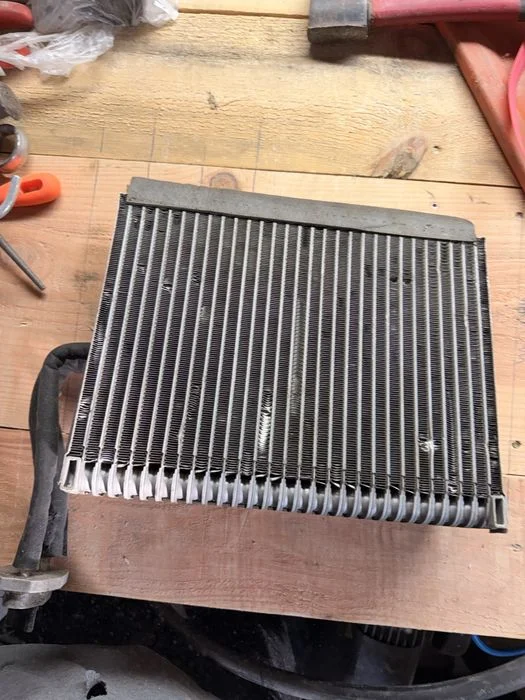 Skraplacz klimatyzacji Doosan DL 420-5 – zdjęcie 4