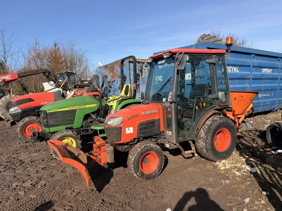 Ciagnik Kubota L2351 M95GX 2018r jak nowy super Ekonomieczny traktor – zdjęcie 7