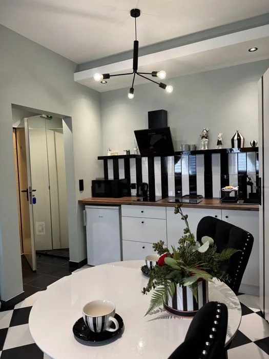 Apartament z jacuzzi w pokoju Krupówki – zdjęcie 8