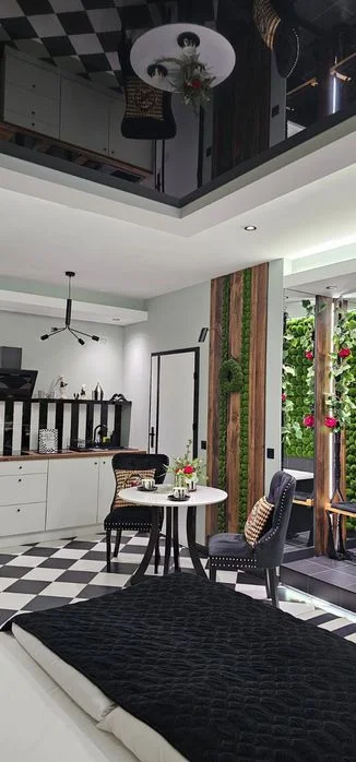 Apartament z jacuzzi w pokoju Krupówki – zdjęcie 12