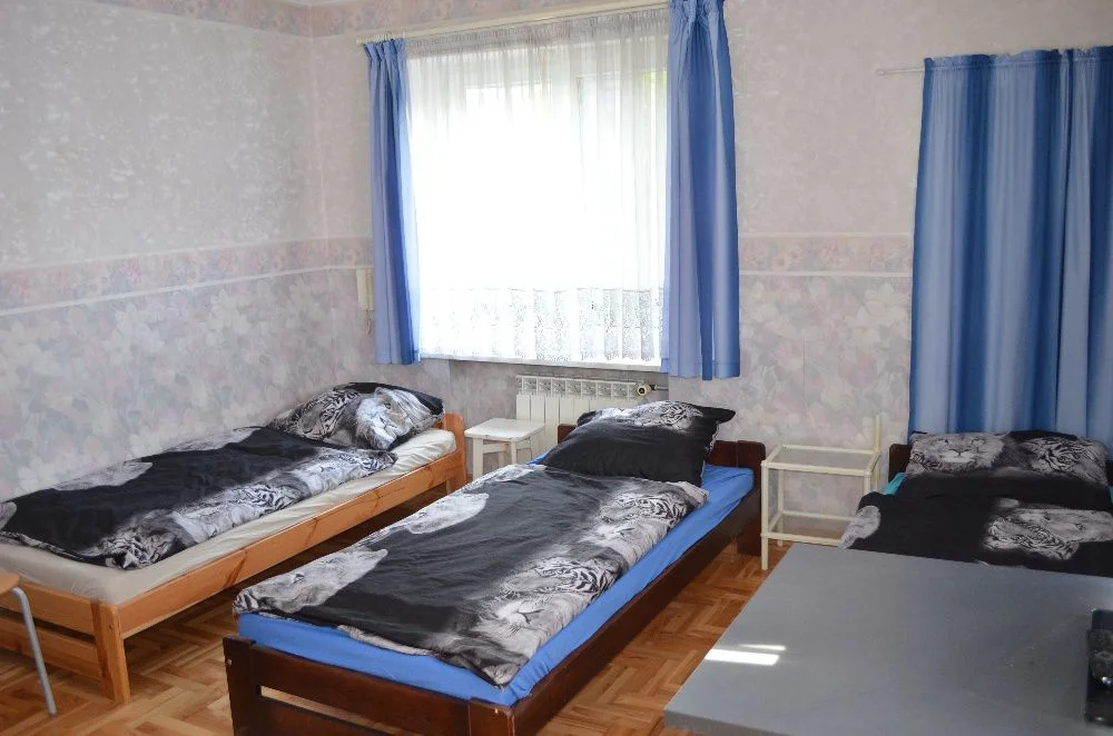 Hostel Noclegi Kwatery pokoje Pracownicze Wołomin Kobyłka Zielonka Emilianów Radzymin – zdjęcie 7