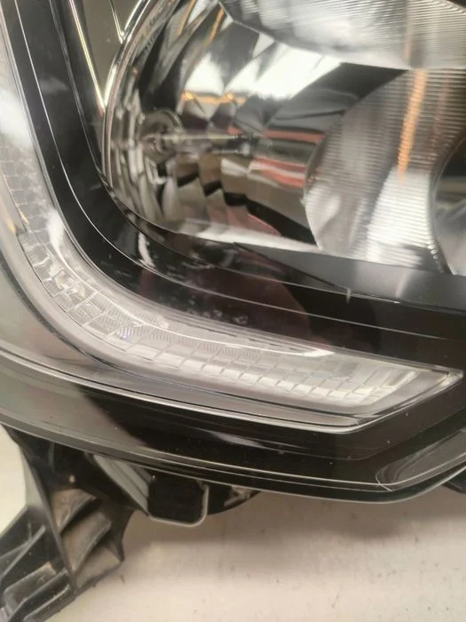 renault master iv lampa zw z led prawy przód 260105567r – zdjęcie 4
