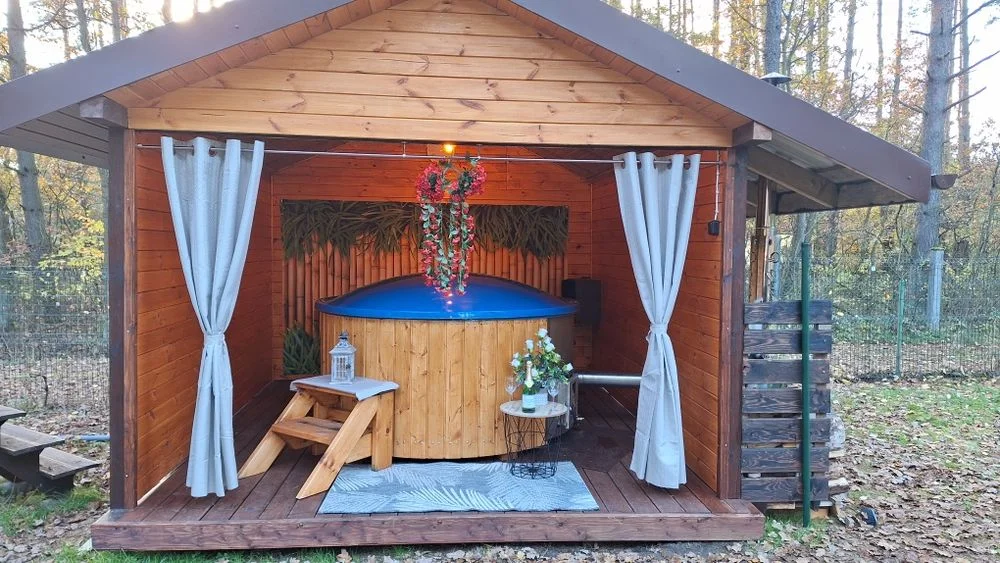 Urokliwy domek dla 6os. - Wypoczynek w lesie, jacuzzi balia – zdjęcie 2