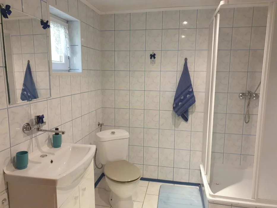 Urokliwy domek dla 6os. - Wypoczynek w lesie, jacuzzi balia – zdjęcie 4