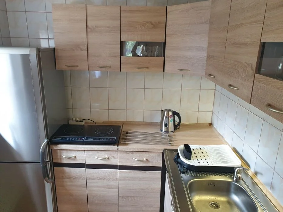 Urokliwy domek dla 6os. - Wypoczynek w lesie, jacuzzi balia – zdjęcie 5