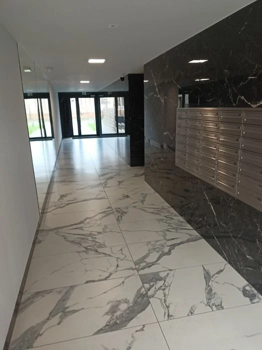 Apartament z ogródkiem przy Zamojskiej Starówce – zdjęcie 9