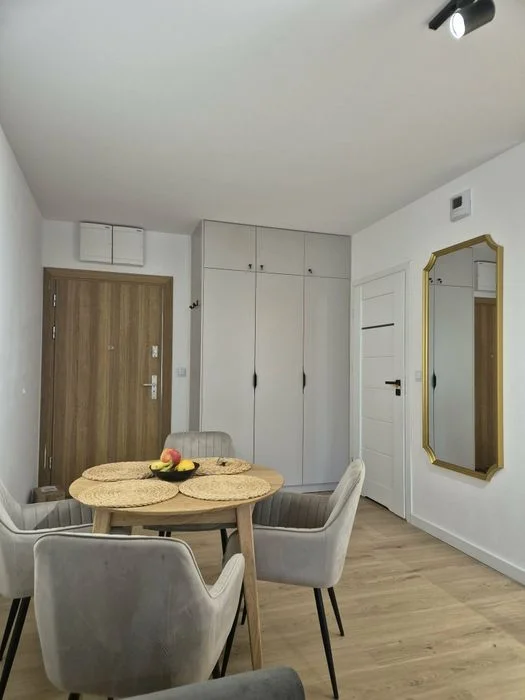 Apartament z ogródkiem przy Zamojskiej Starówce – zdjęcie 5