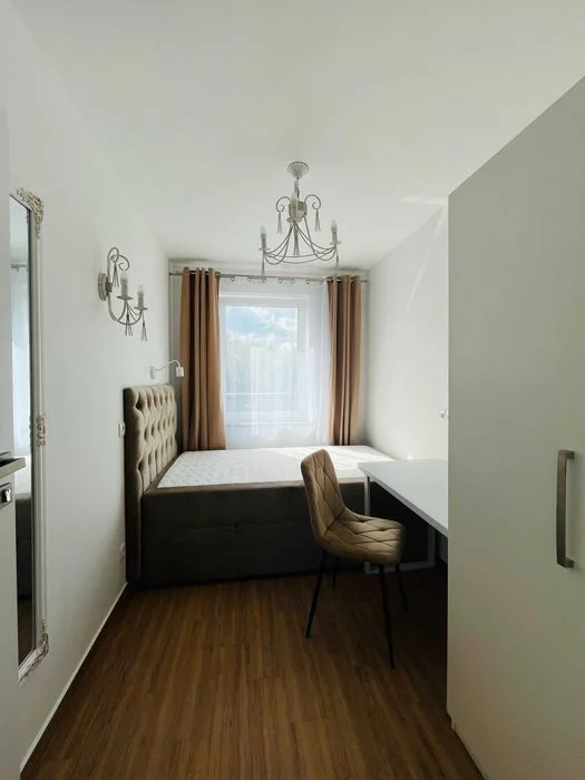 Noclegi_pokoje_Tarnów_apartament w centrum_parter – zdjęcie 5