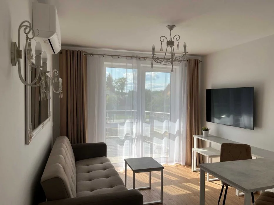 Noclegi_pokoje_Tarnów_apartament w centrum_parter