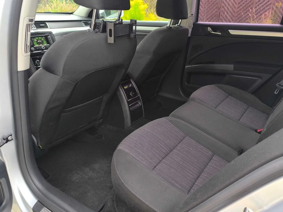 Skoda Superb 2 2.0 TDI 140 KM – zdjęcie 6