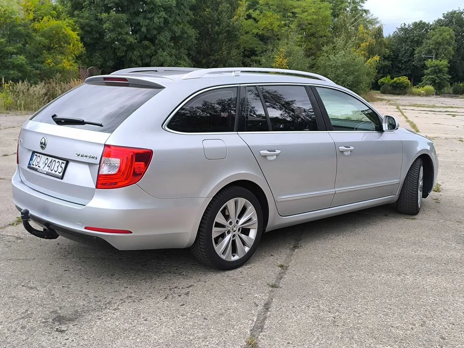 Skoda Superb 2 2.0 TDI 140 KM – zdjęcie 3