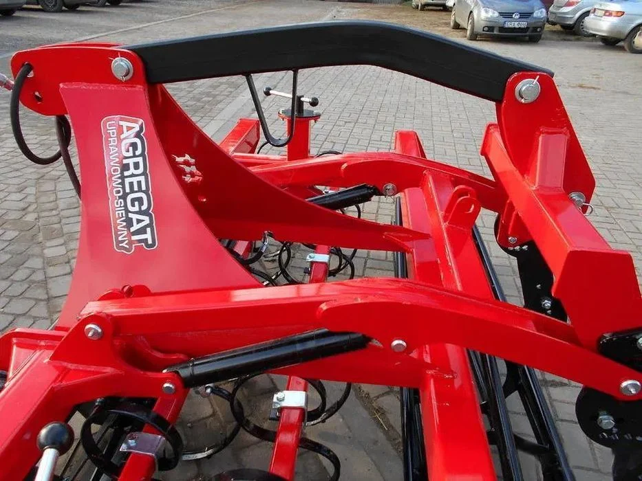 Agregat uprawowo-siewny 2,5m 2,7m 3,0m 4,0m Euro-Masz uprawowy z hydropakiem – zdjęcie 4